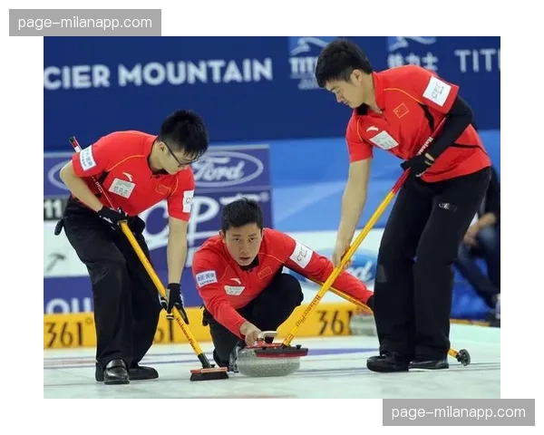 世界冰壶锦标赛：瑞典队加局险胜加拿大队，夺得男子组冠军